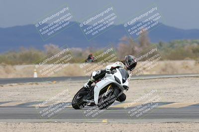 media/May-05-2025-Moto Forza (Mon) [[3c1838c5e5]]/2-B Group/Session 4 Turn 4/